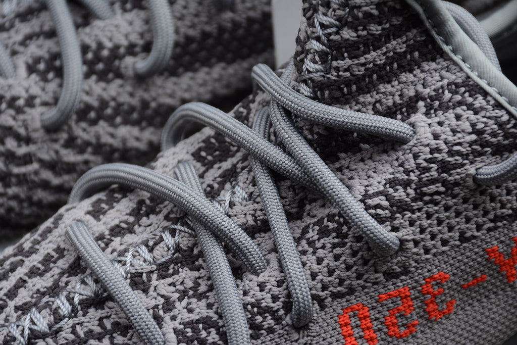 Adidas Yeezy 350 – Gris / Negro