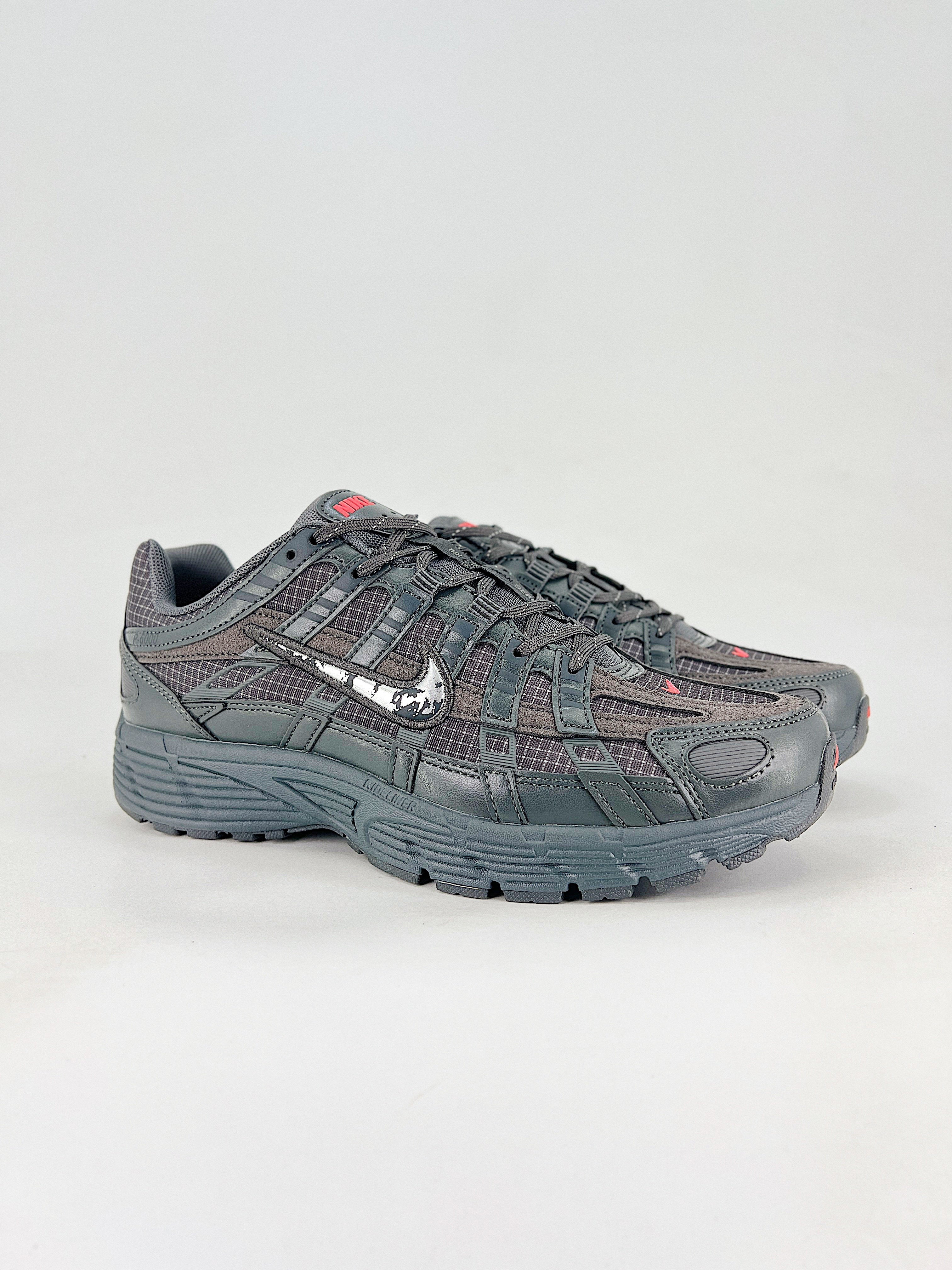 P-6000 – Gris