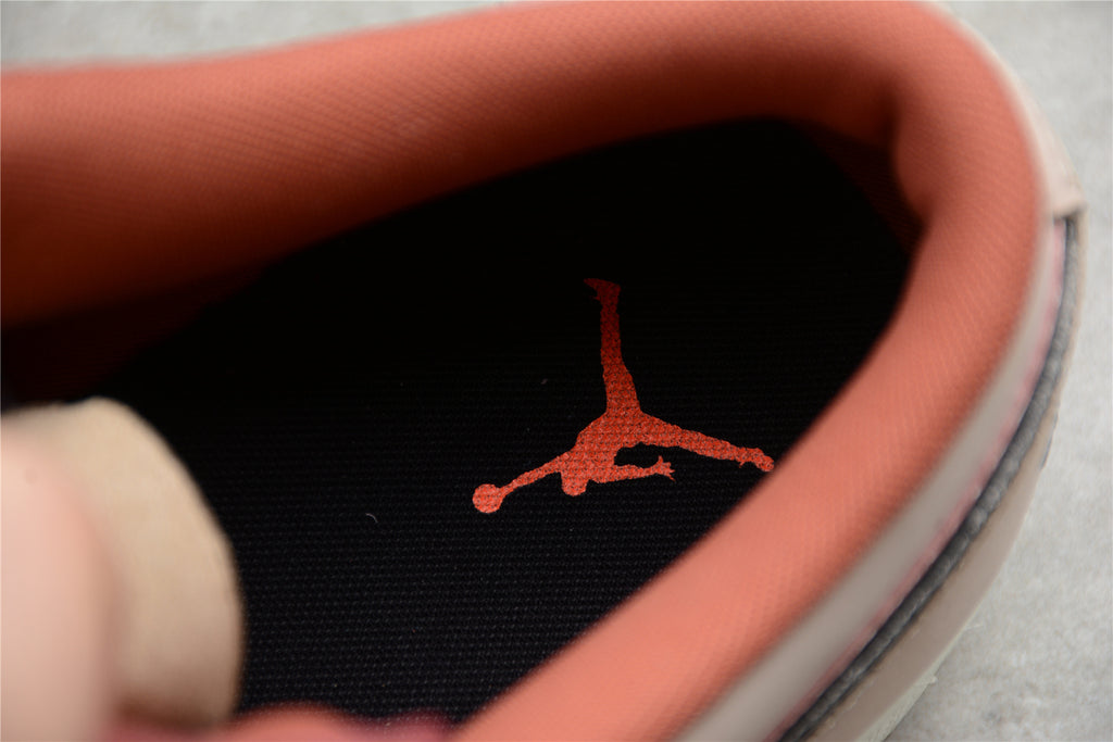 Jordan 1 Low – Tonos de Rosa