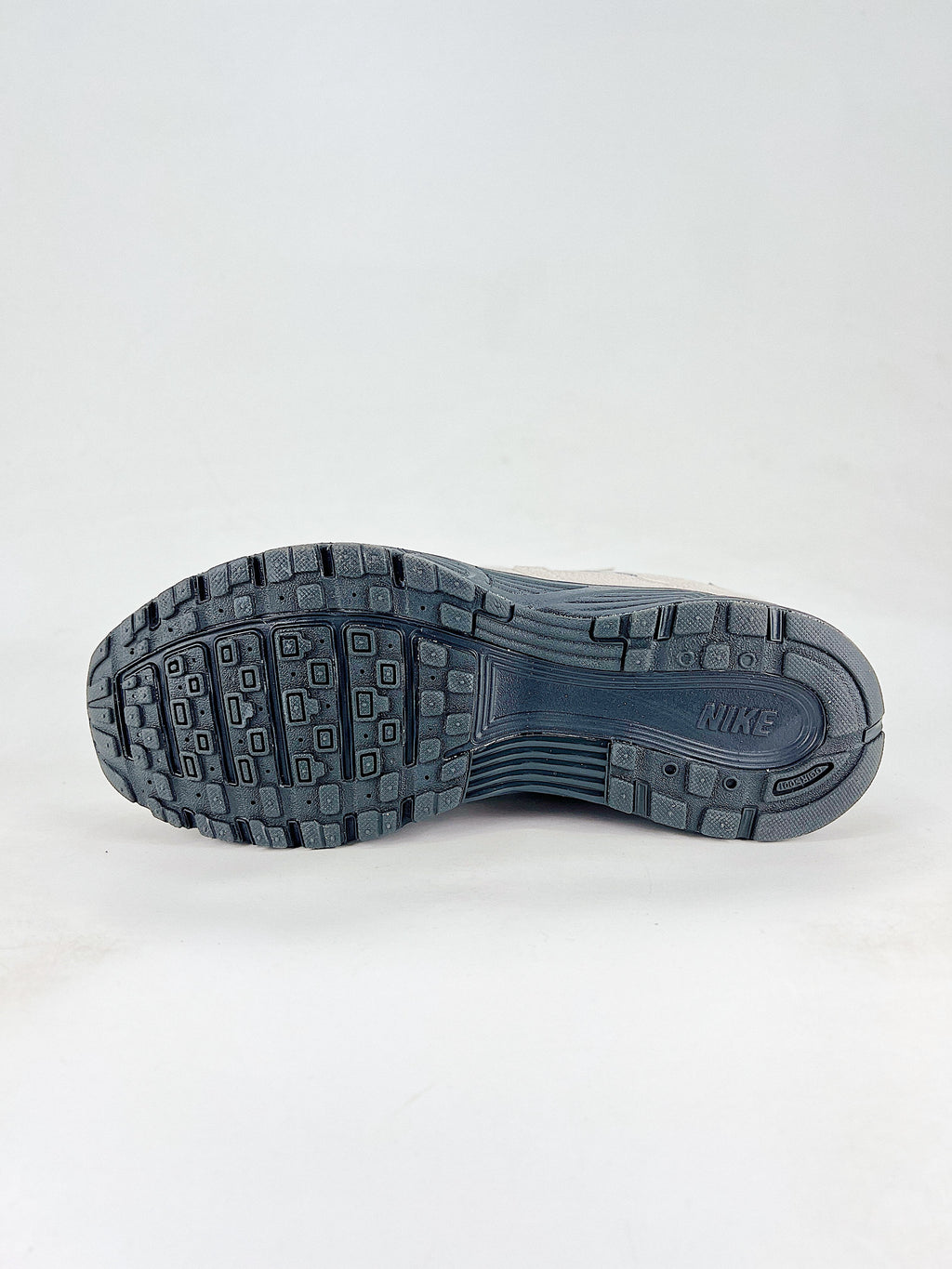 P-6000 – Beigie / Negro