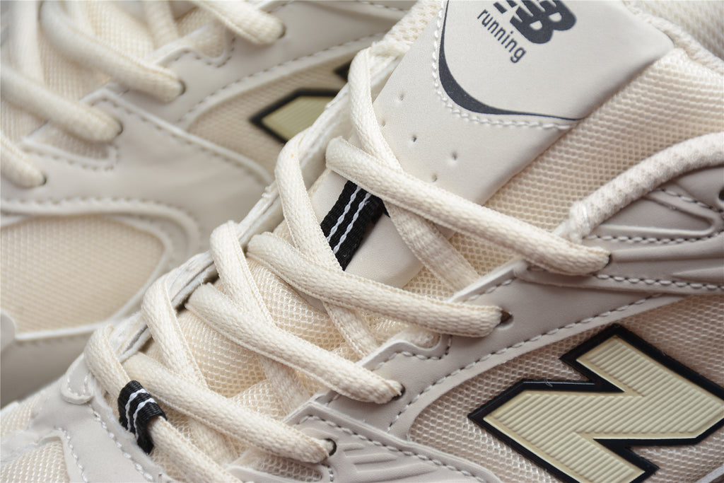 New Balance 530 – Beige