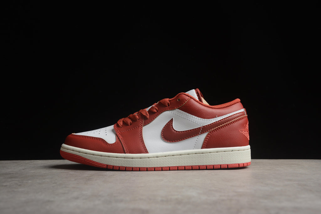 Jordan 1 Low – Rojo Oscuro
