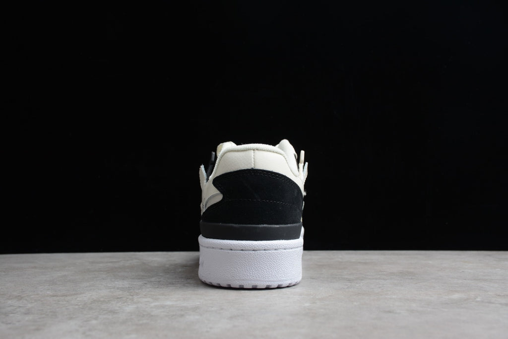 Adidas Forum – Blanco / Gris / Negro
