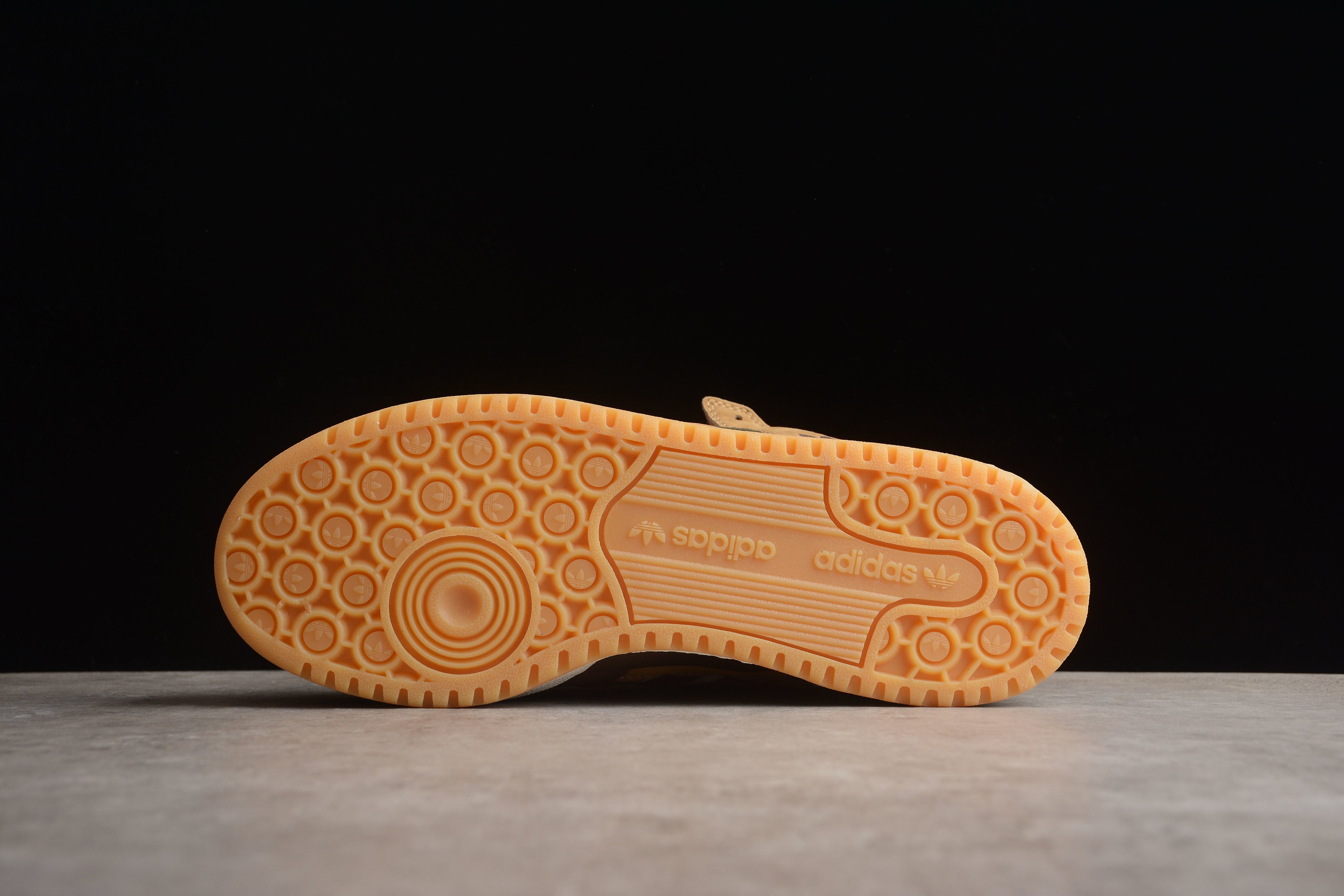 Adidas Forum – Tonos Marrones
