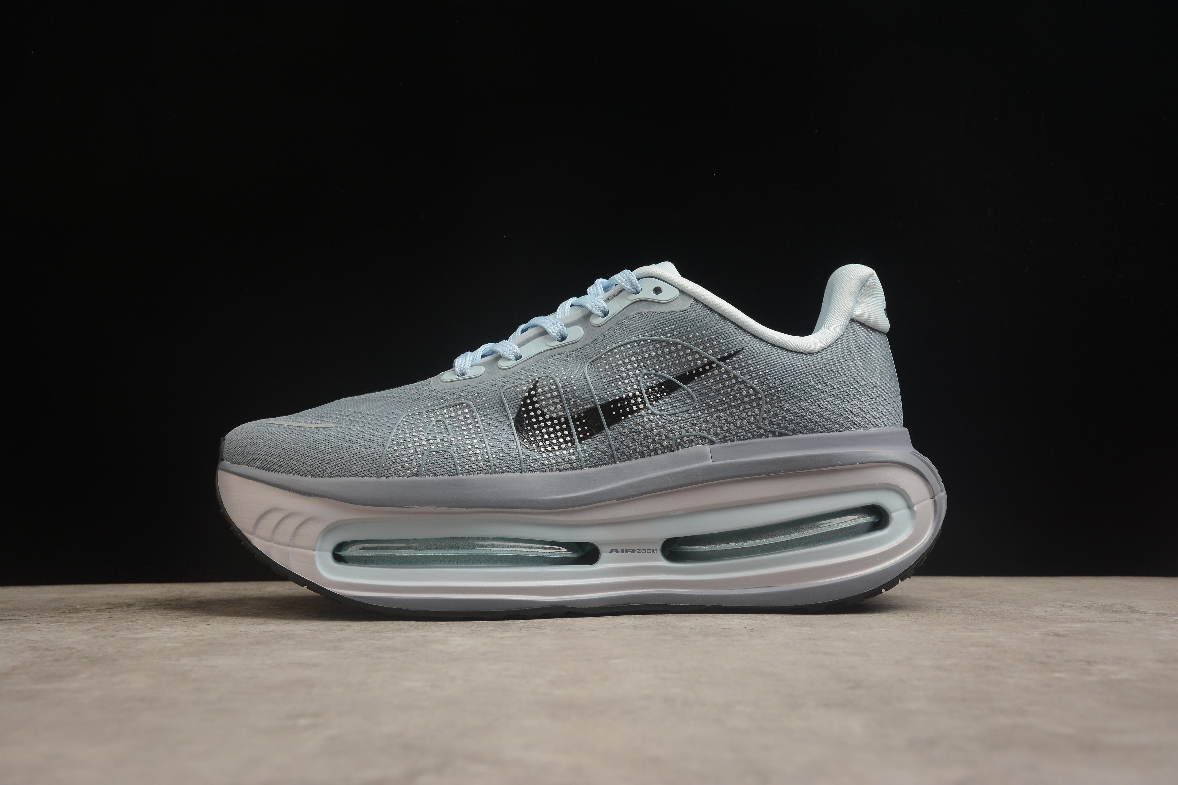 Vomero Premium – Gris
