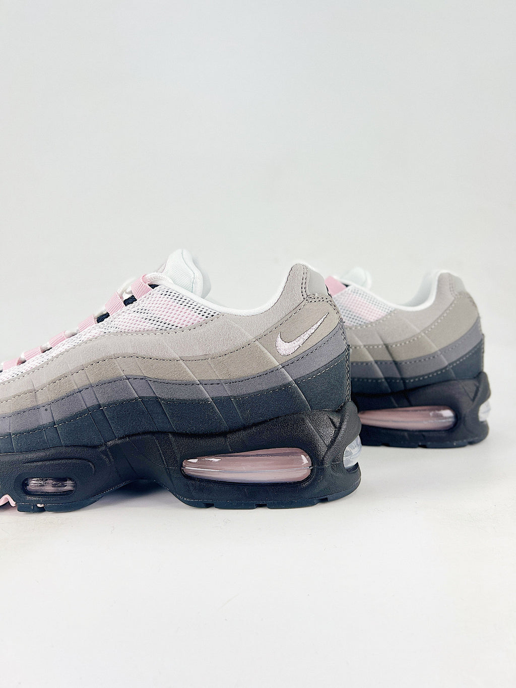 Air Max 95 – Gris / Negro