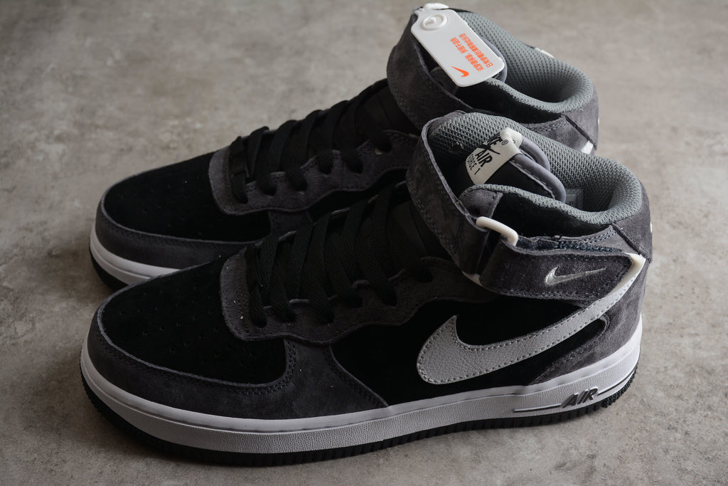Air Force 1 High – Gris Oscuro / Negro