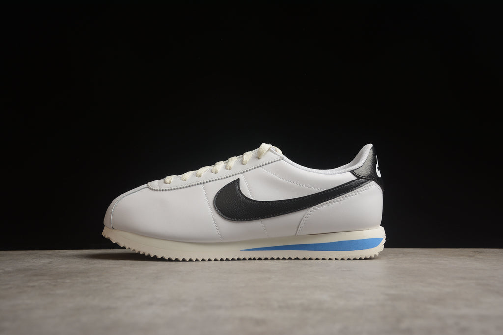 Cortez – Blanco / Negro / Azul