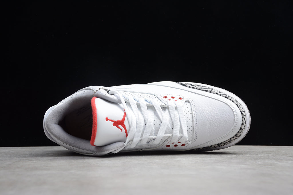 Air Jordan 3 – Blanco
