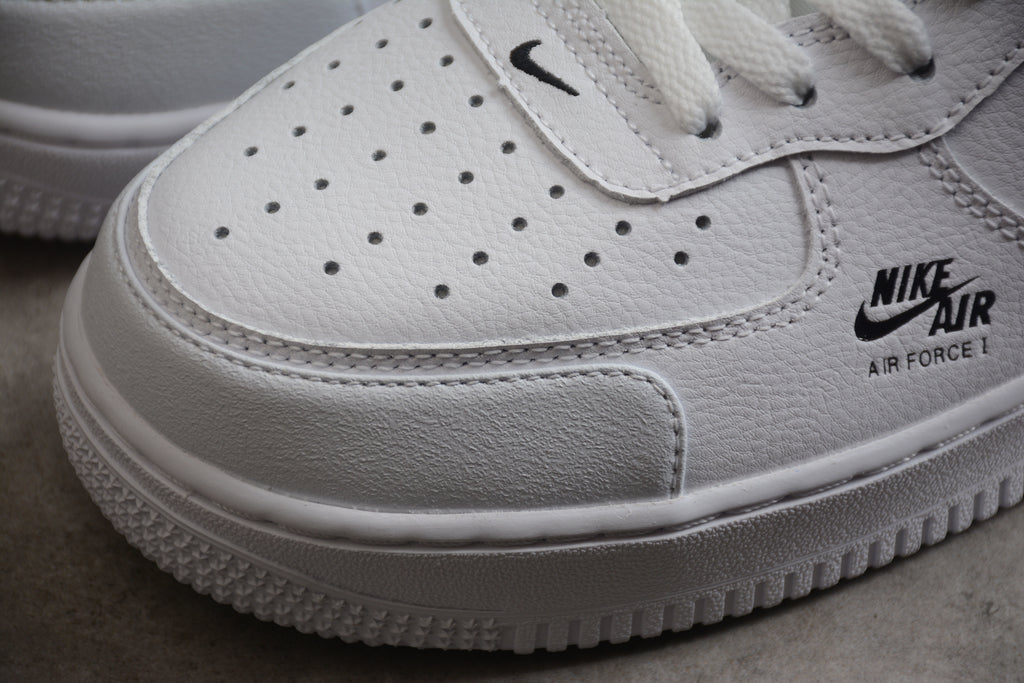 Air Force 1 High – Blanco / Negro