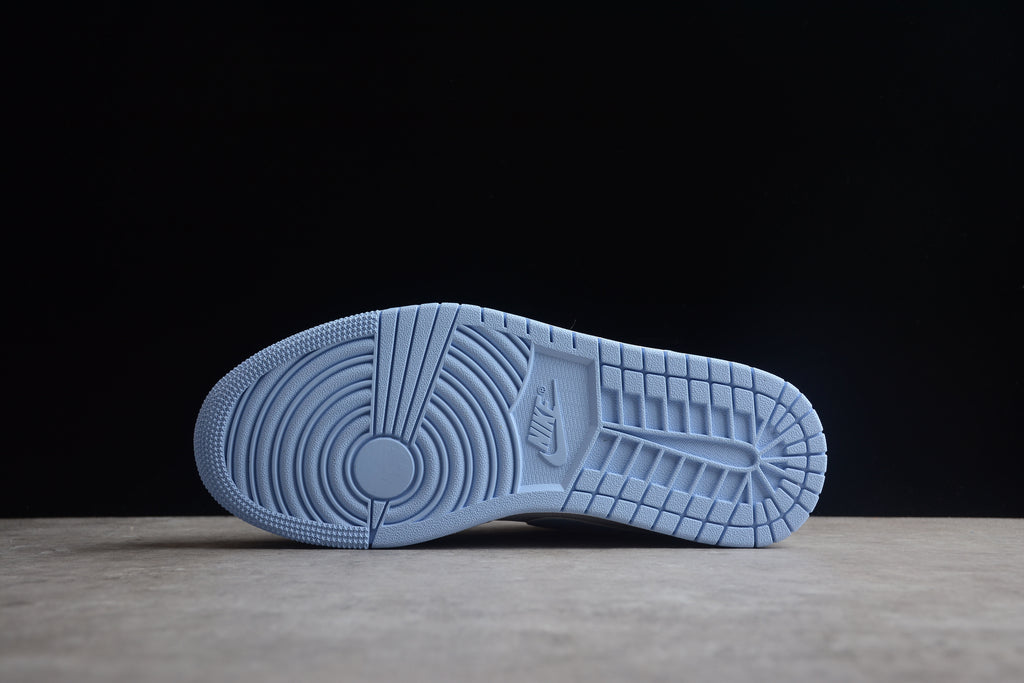Jordan 1 Low – Azul Claro / Blanco