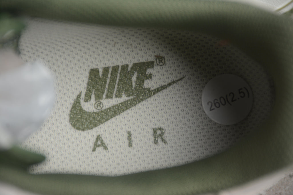 Air Force 1 Low – Gris / Verde Oscuro