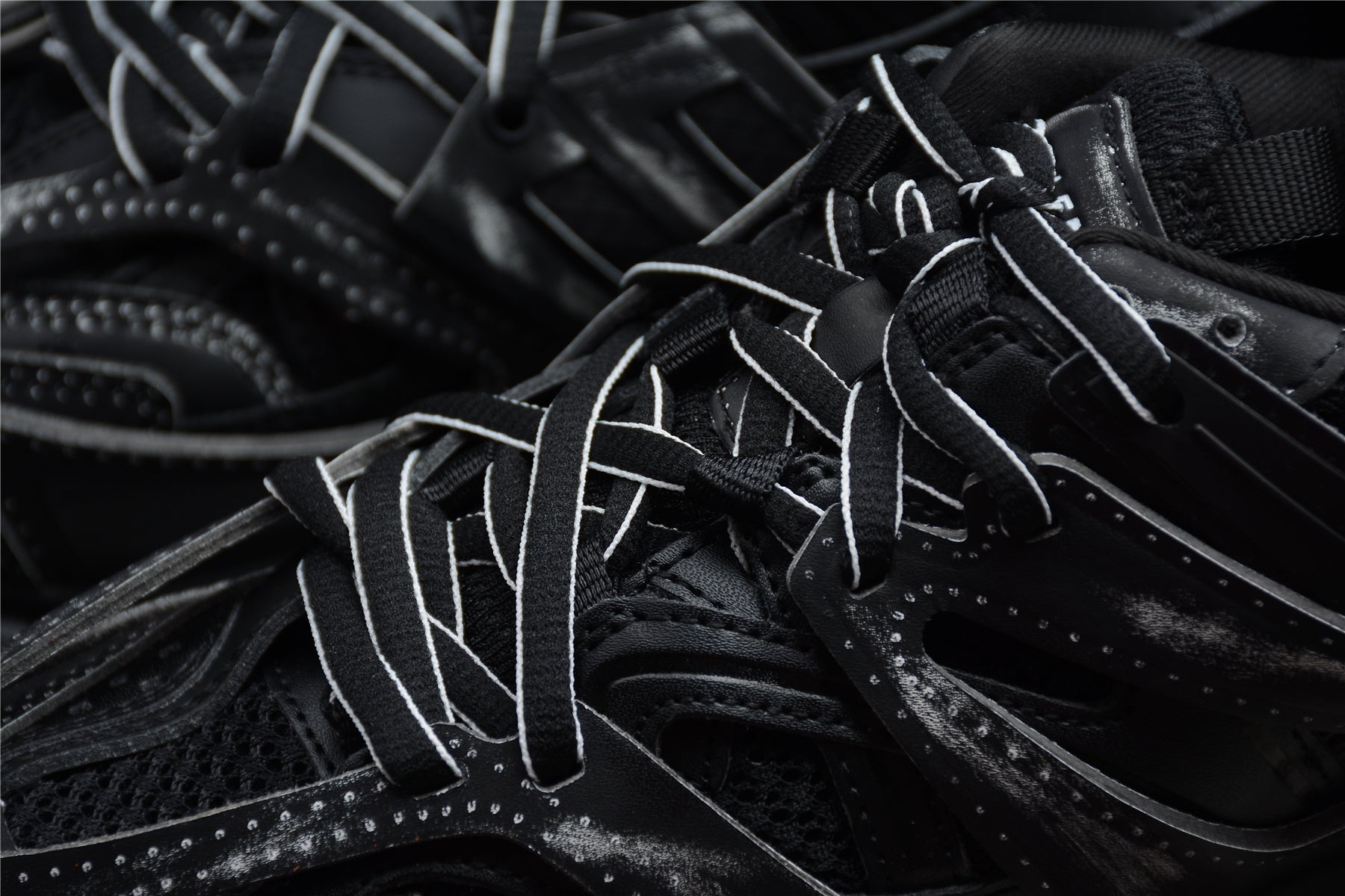Balenciaga Track – Negro / Blanco