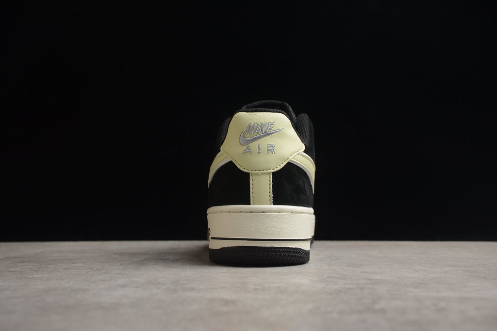 Air Force 1 Low – Negro / Gris / Amarillo