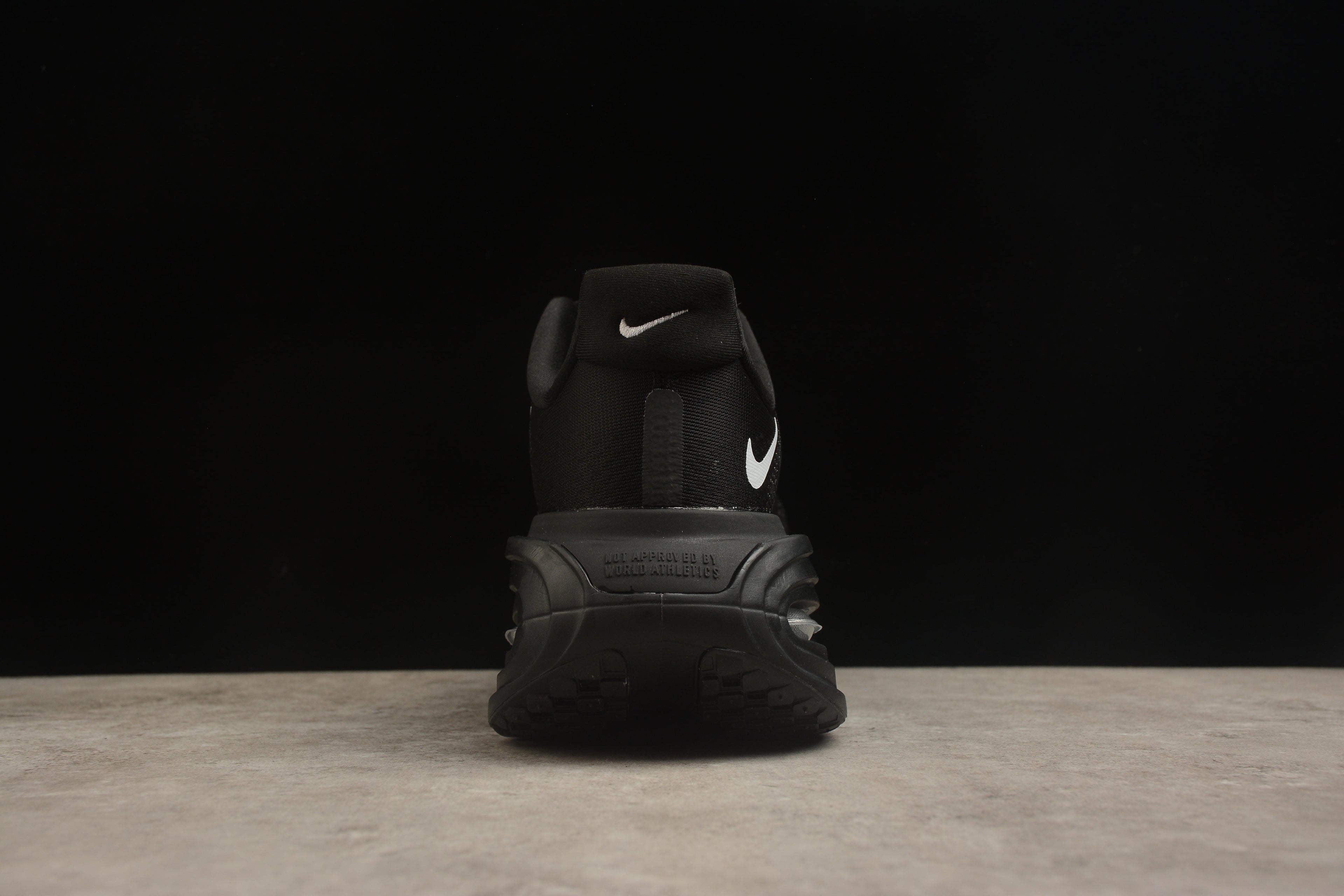 Vomero Premium – Negro