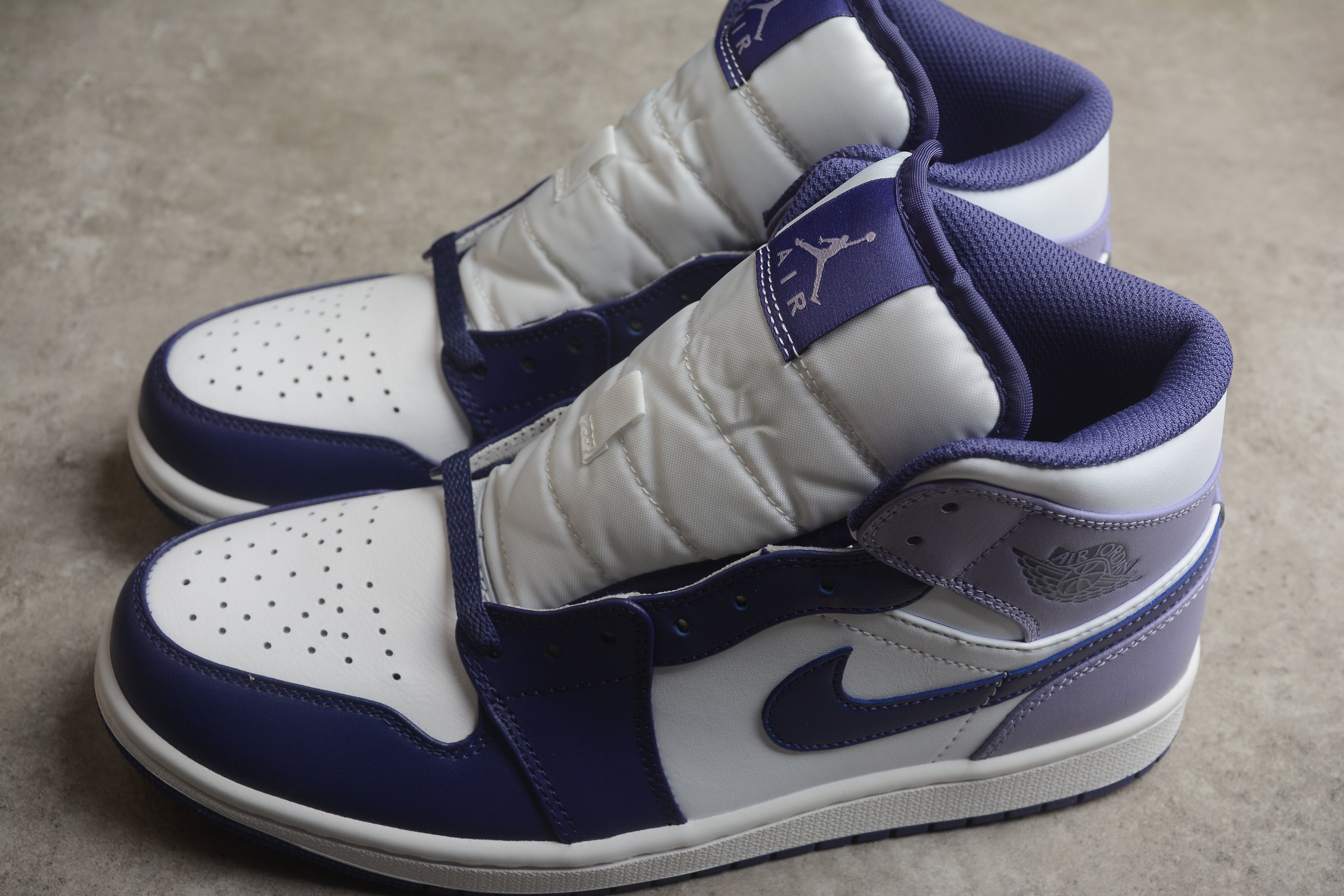 Air Jordan 1 Mid – Tonos de Azul