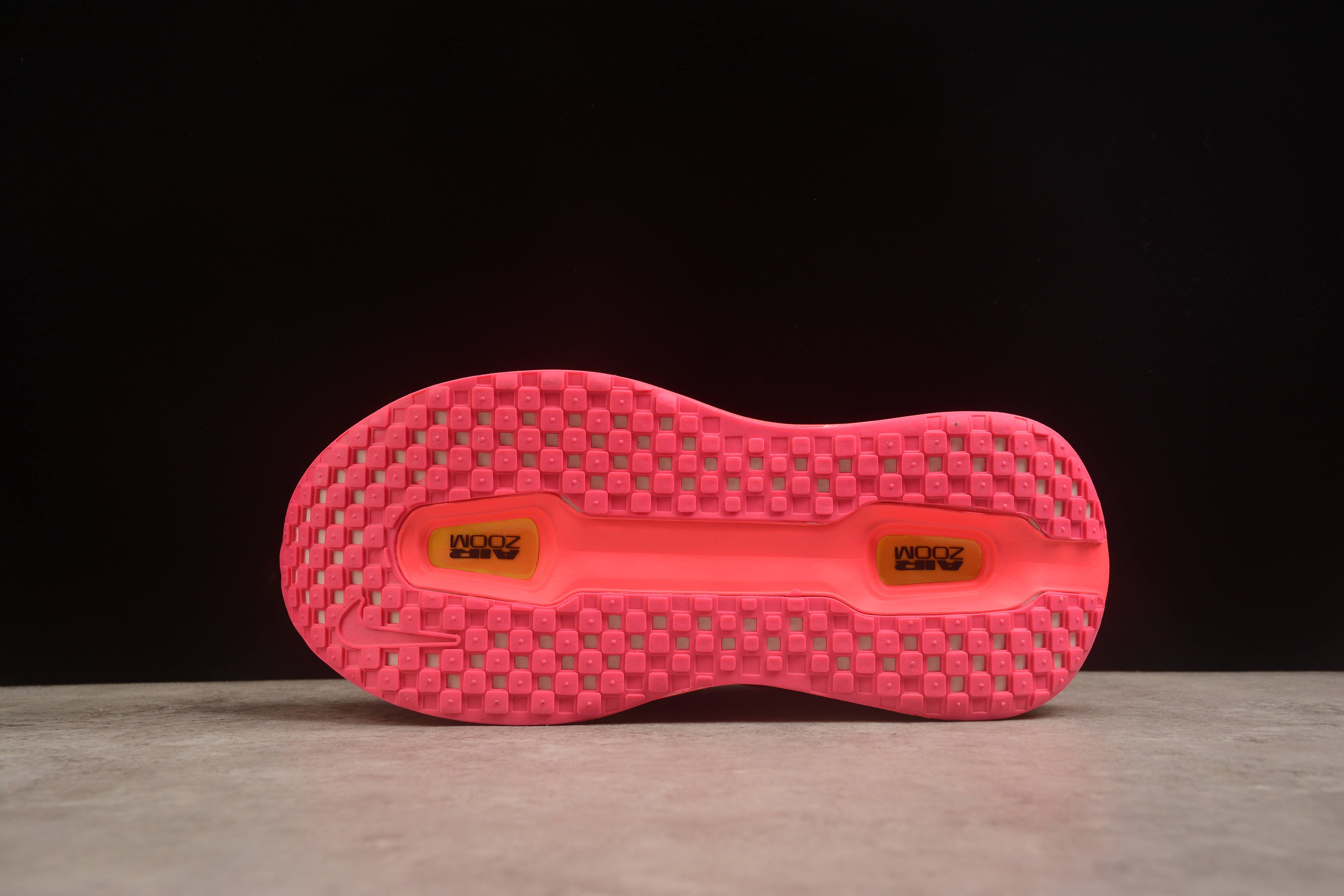 Vomero Premium – Rosa / Amarillo