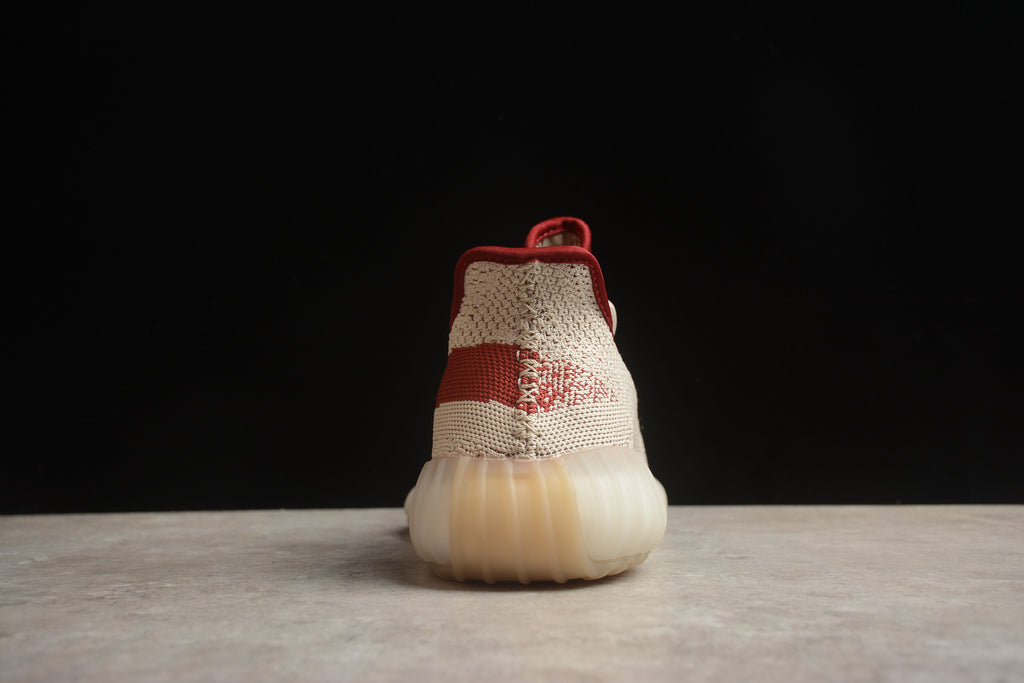 Adidas Yeezy 350 – Beige / Rojo
