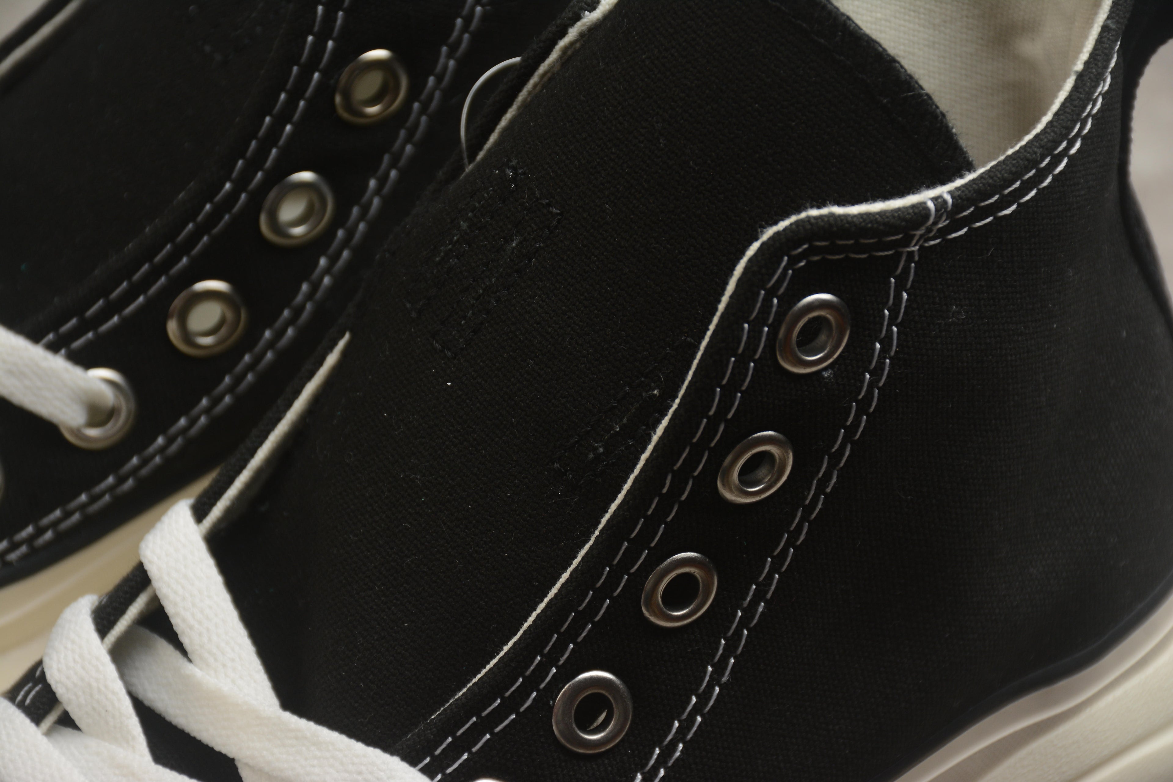 Converse Surget Trainer – Negro / Blanco