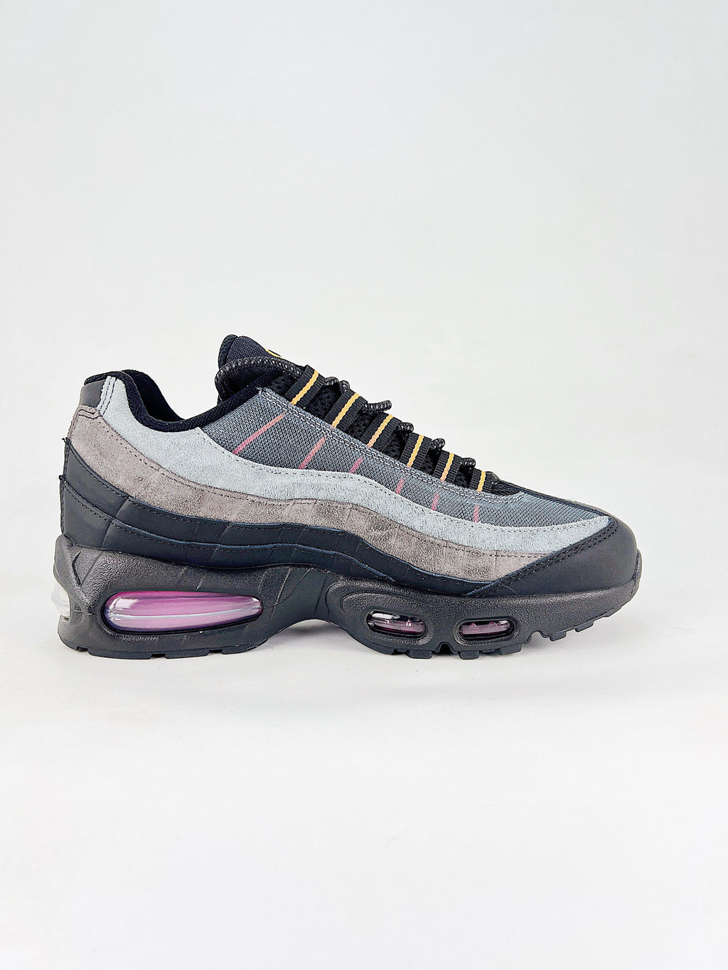 Air Max 95 – Negro / Marrón / Gris