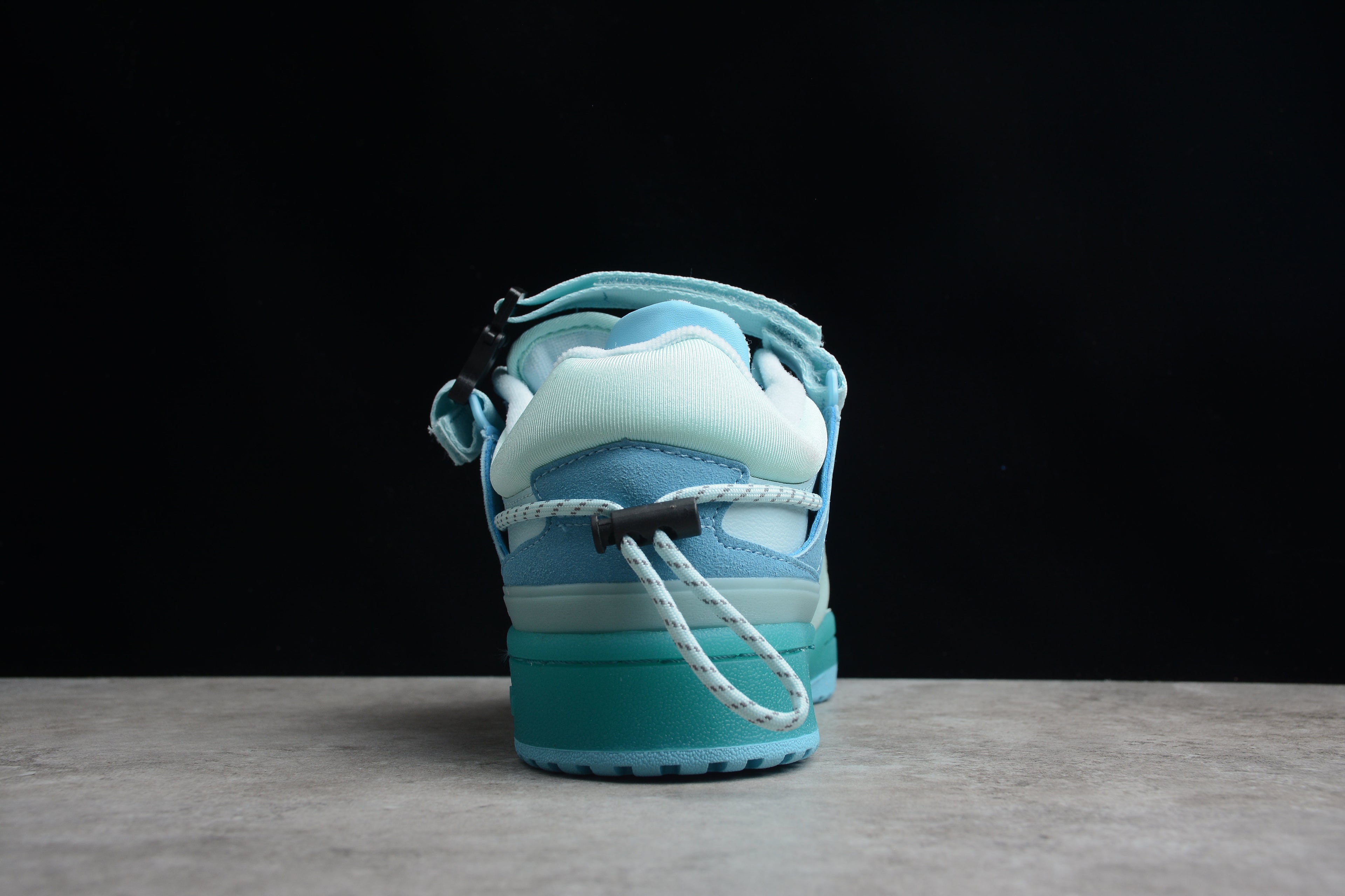 Adidas Forum Bad Bunny – Azul