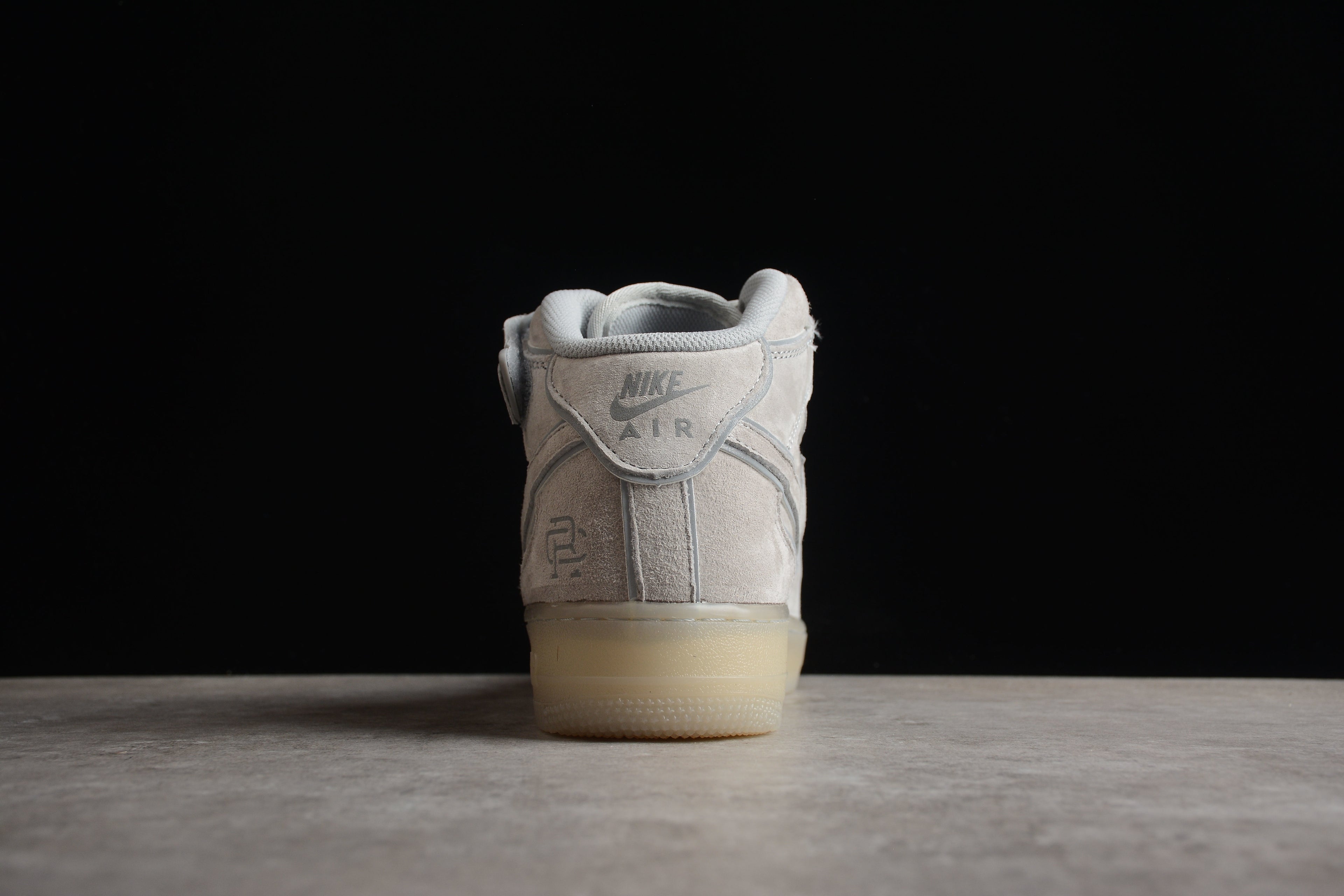 Air Force 1 High – Gris Oscuro