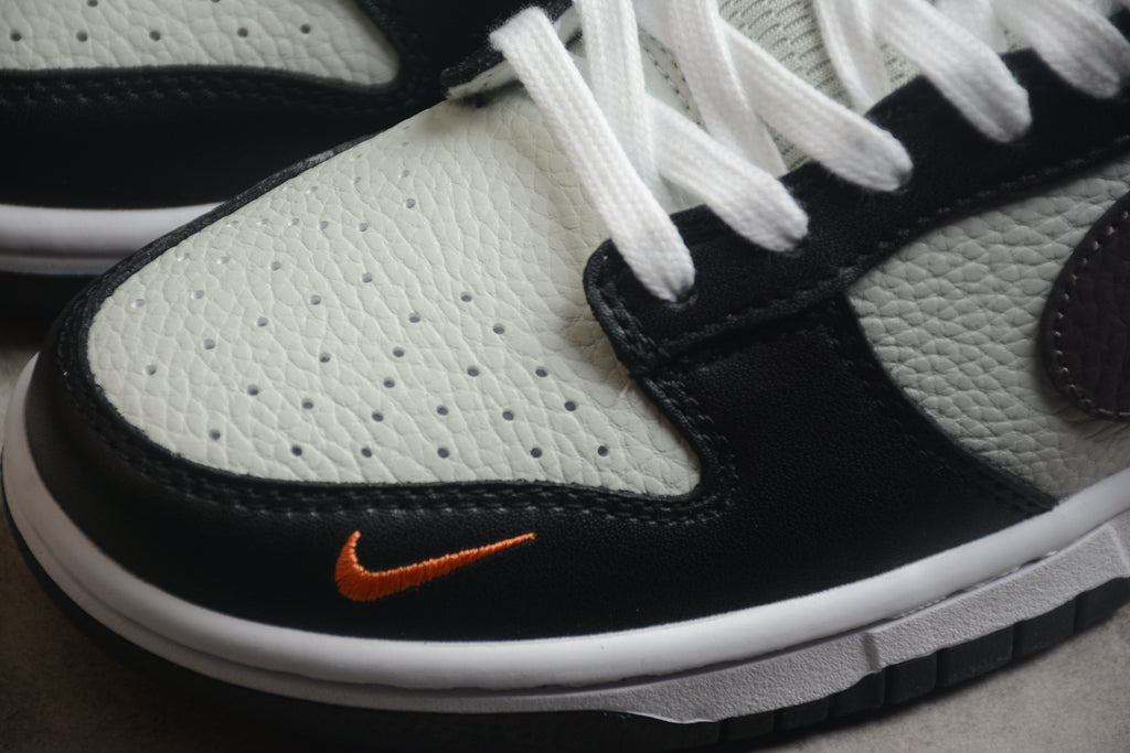 Dunk SB – Negro / Gris