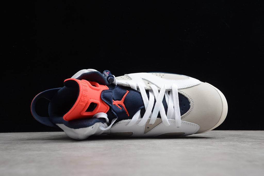 Air Jordan 6 – Blanco /  Begie