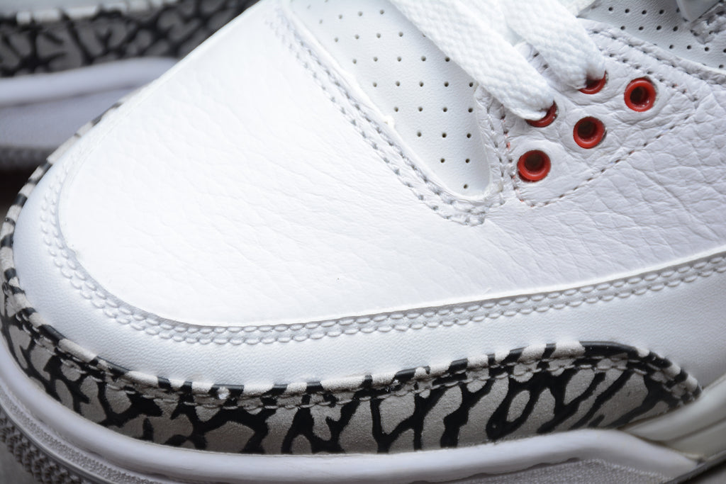 Air Jordan 3 – Blanco