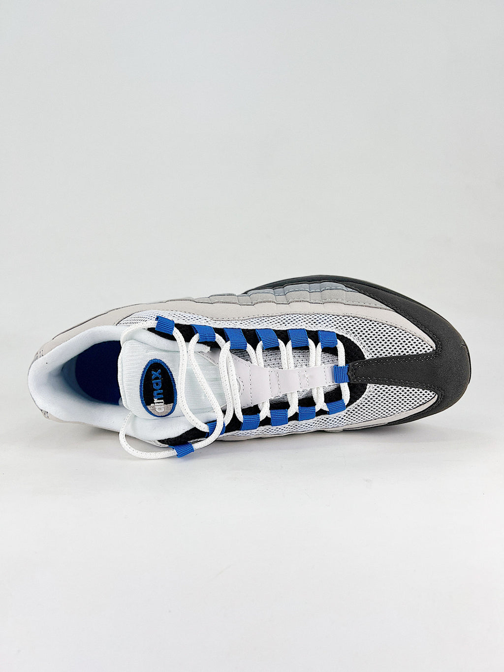 Air Max 95 – Negro / Blanco / Azul