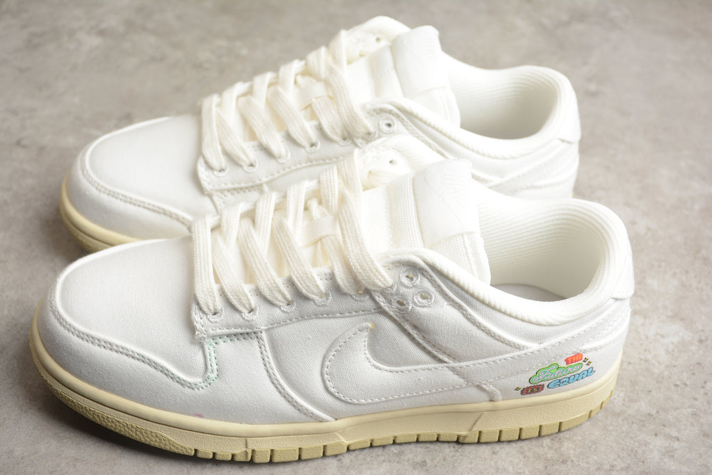 Dunk SB – Blanco / Beigie