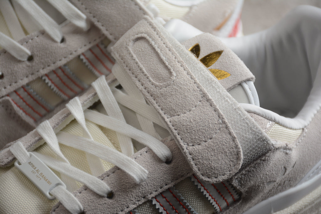 Adidas Forum – Gris / Rojo