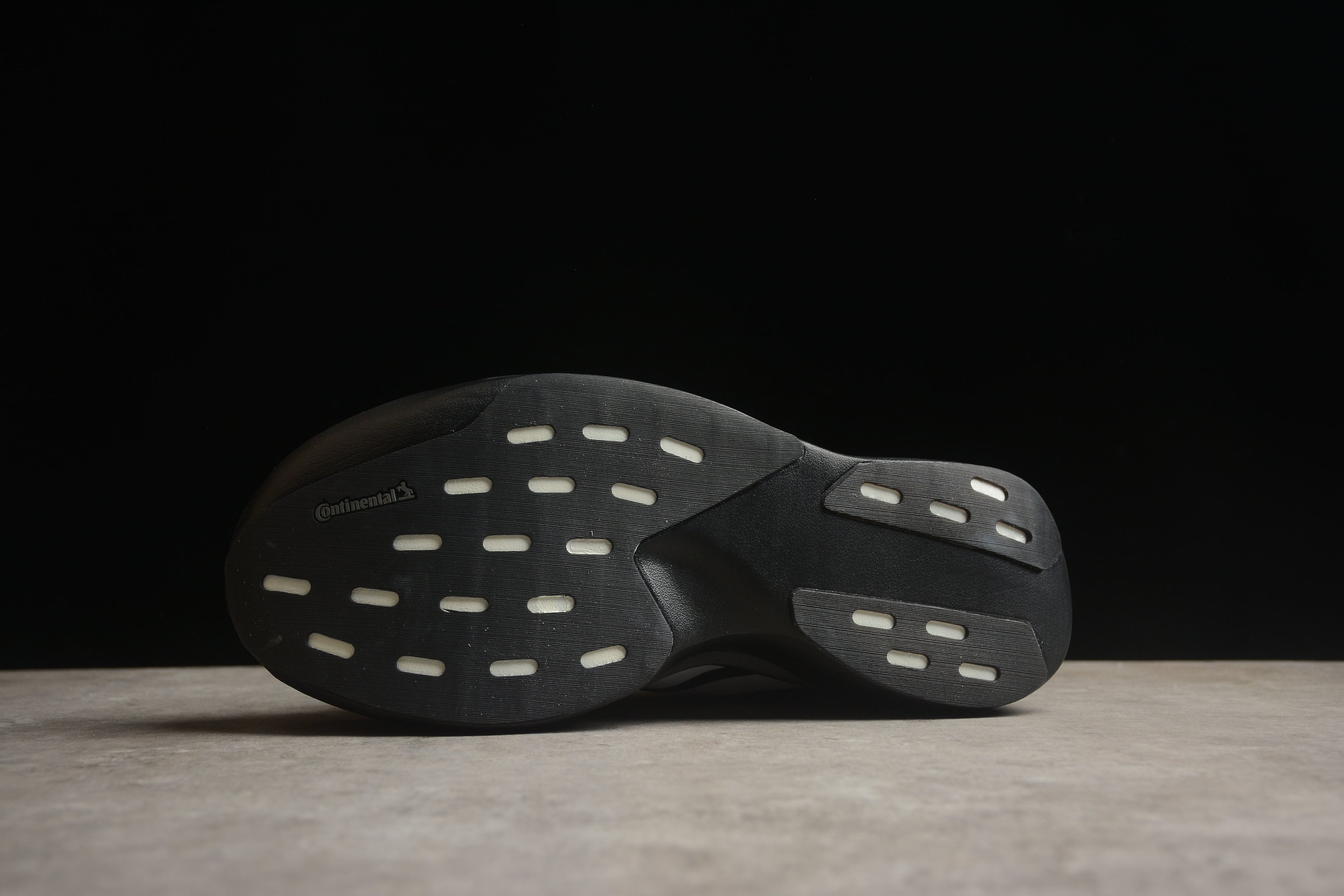 Adidas Adizero Evo SL – Negro / Blanco