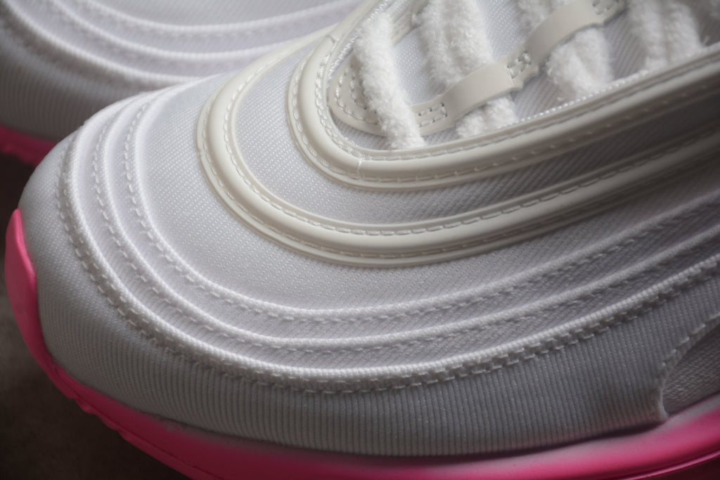 Air Max 97 – Blanco / Suela Rosa