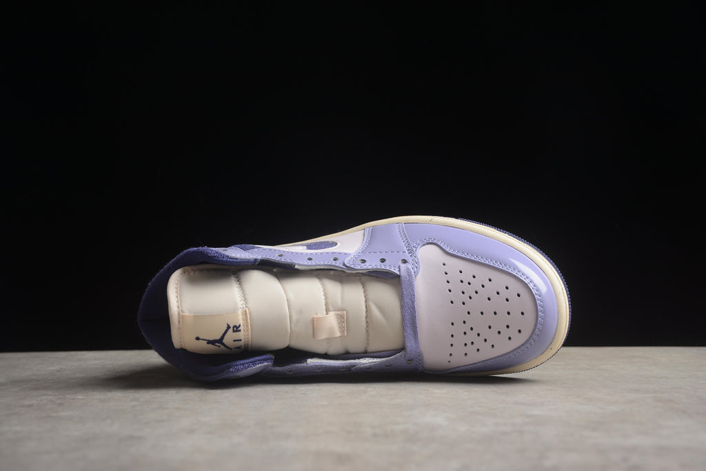 Air Jordan 1 Mid – Lila