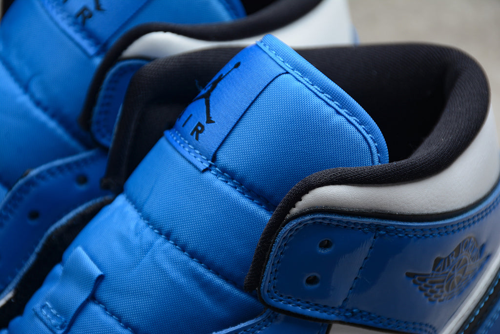 Air Jordan 1 Mid – Azul / Negro