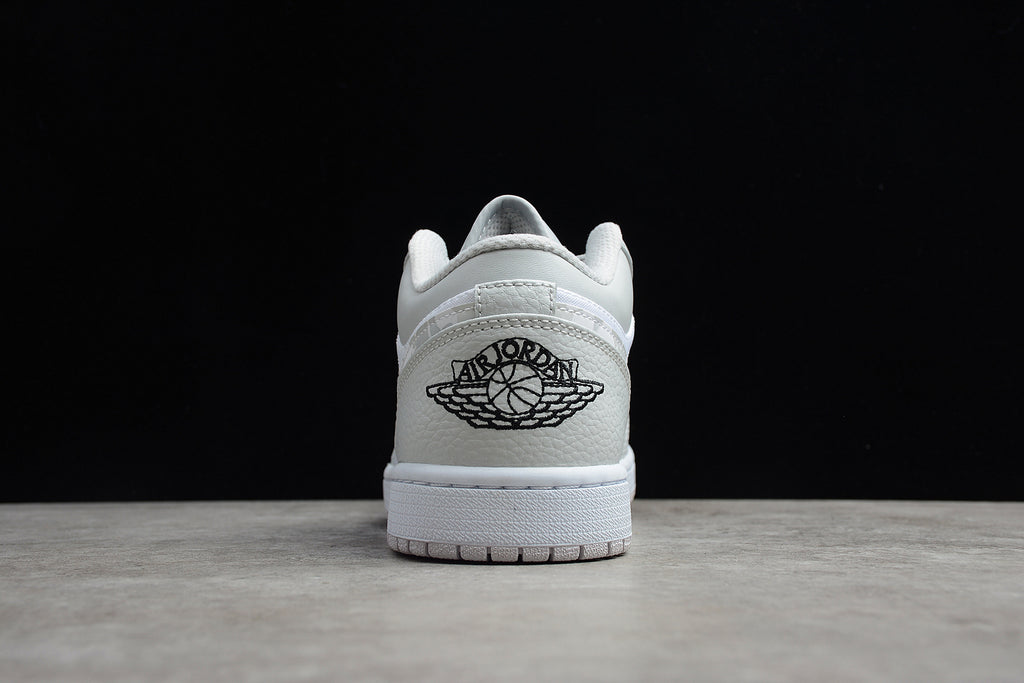 Jordan 1 Low – Beige