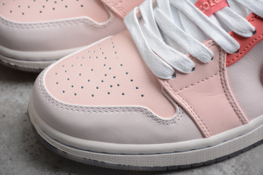 Jordan 1 Low – Rosa Piel