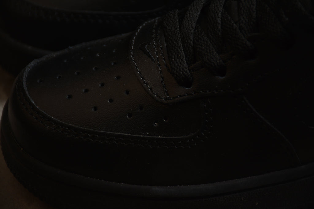 Air Force 1 Low – Negro