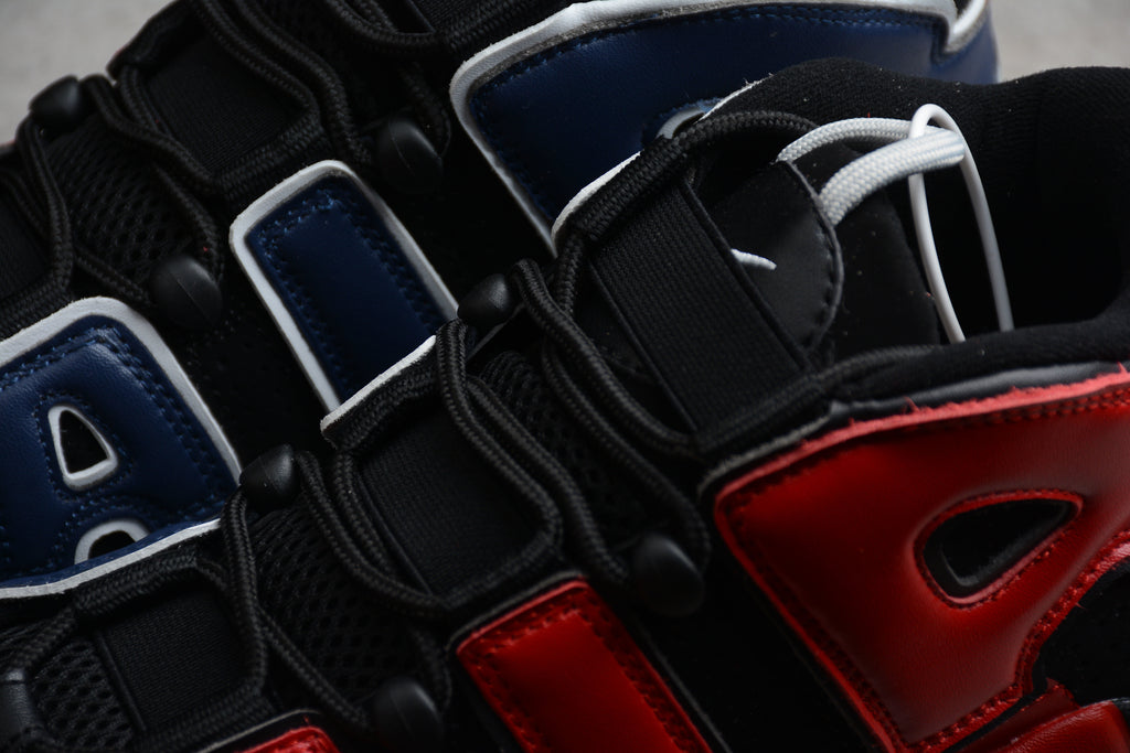 Air More Uptempo – Negro / Rojo / Azul