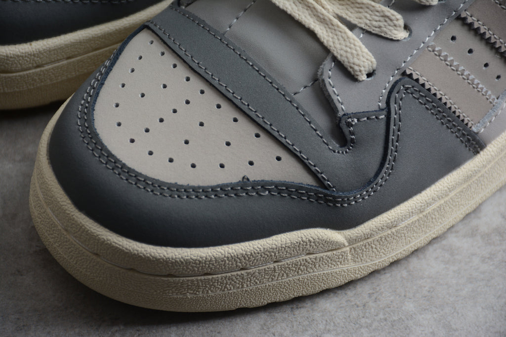 Adidas Forum – Gris