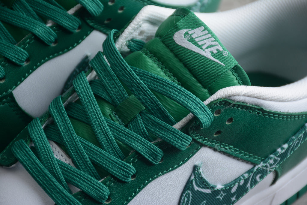 Dunk SB – Verde / Blanco