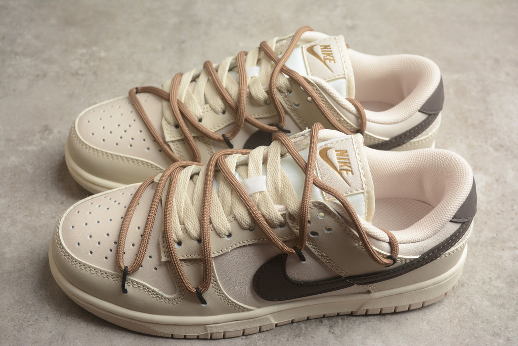 Dunk SB – Beigie / Negro