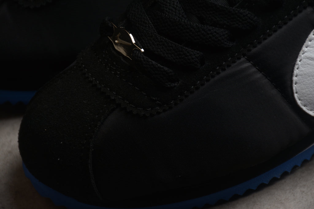 Cortez – Negro / Blanco / Azul
