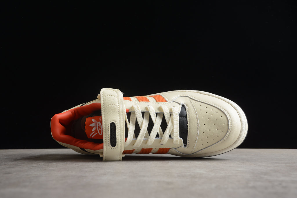 Adidas Forum – Beige / Naranja