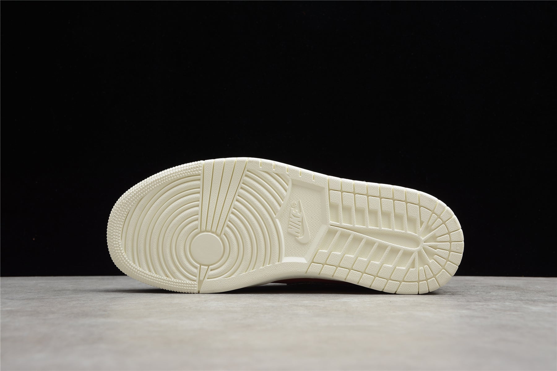 Jordan 1 Low – Tonos de Rosa