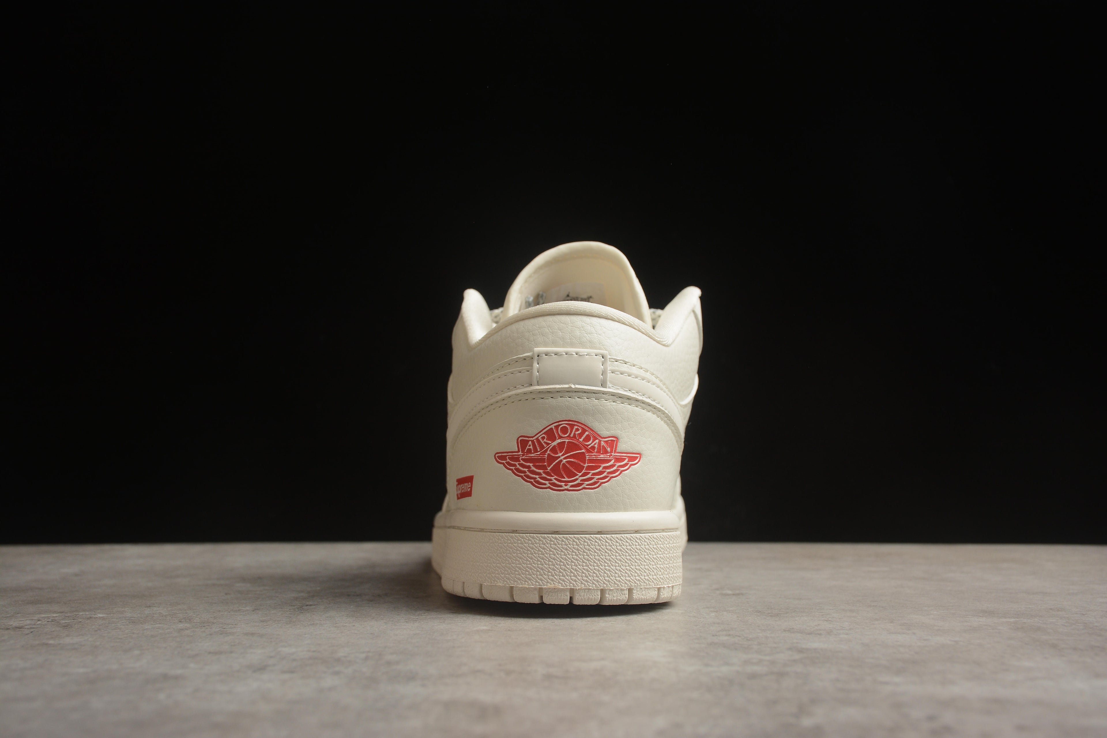 Dunk SB Supreme – Beigie