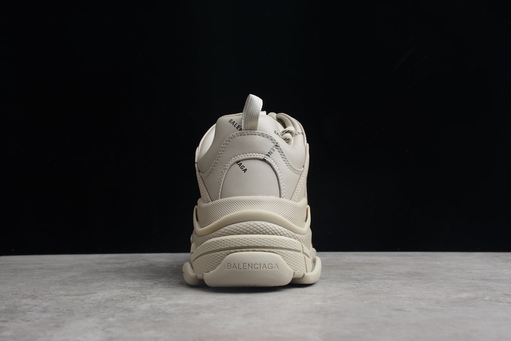 Balenciaga Triple S – Beige