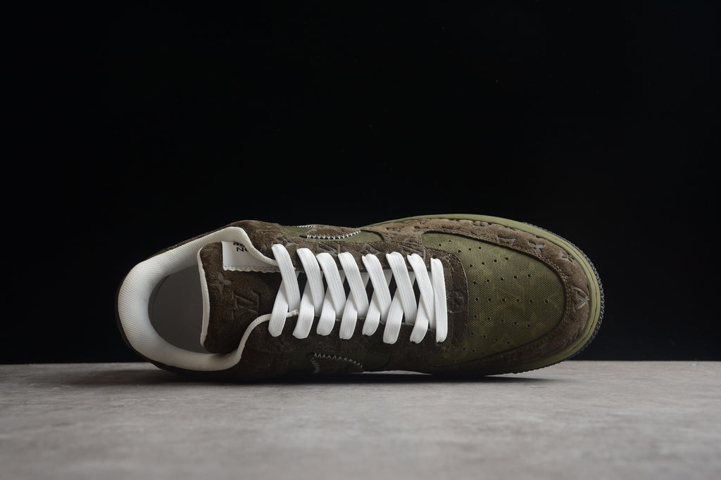 Air Force 1 Low LV – Blanco / Marrón