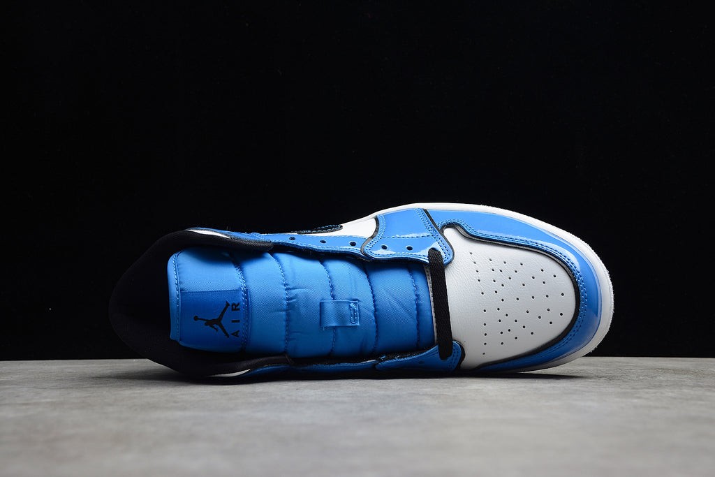 Air Jordan 1 Mid – Azul / Negro